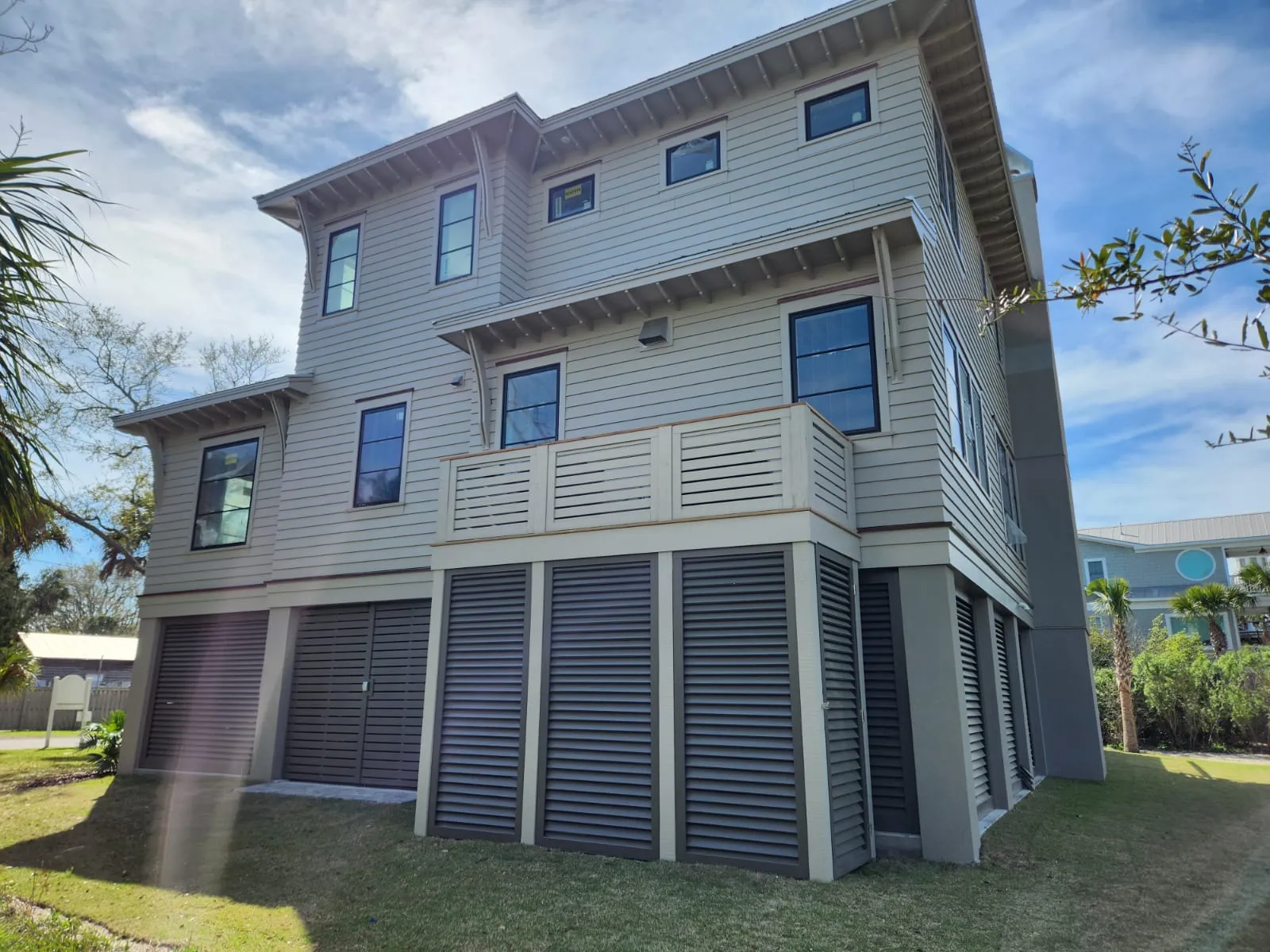 Professional residential exterior painting